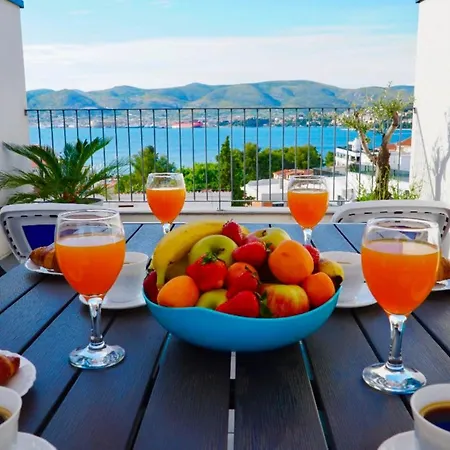 Gena Lejlighed Trogir